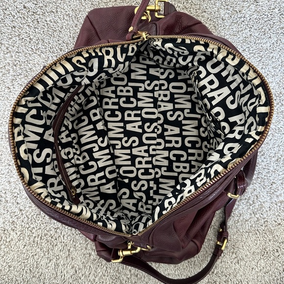 Marc By Marc Jacobs Maroon Leather Bowling Bag with Gold Hardware - Picture 7 of 10